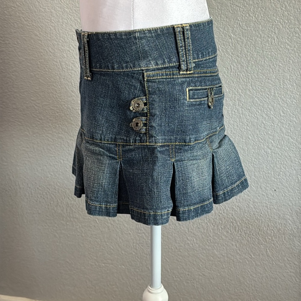 Guess Blue Pleated Skater Mini Skirt size 29 - Picture 3 of 8